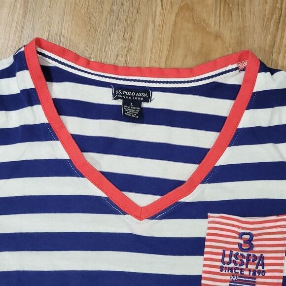 🔺️US Polo Assn Blue & White Stripe Vneck Short Sleeve Top Large - Picture 3 of 8